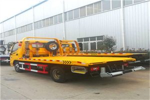 襄汾附近拖车救援搭电